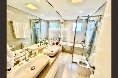 Apartamento à venda com 3 quartos, 177m² em Jardim Analia Franco, São Paulo