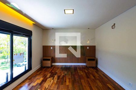 Casa à venda com 4 quartos, 557m² em Alphaville, Santana de Parnaíba