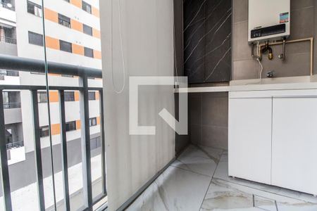 Varanda de apartamento para alugar com 2 quartos, 53m² em Jardim Tupanci, Barueri