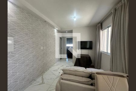 Sala de apartamento para alugar com 2 quartos, 53m² em Jardim Tupanci, Barueri