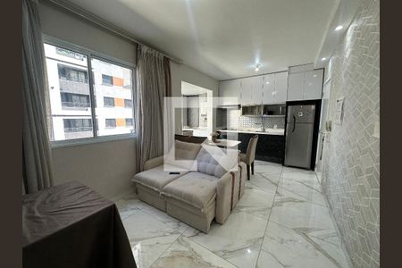 Sala de apartamento para alugar com 2 quartos, 53m² em Jardim Tupanci, Barueri