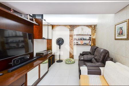 Sala de TV de apartamento à venda com 4 quartos, 190m² em Colégio Batista, Belo Horizonte