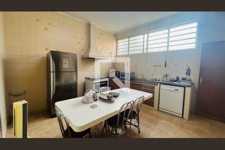 Casa à venda com 4 quartos, 263m² em Jardim Sao Carlos, Campinas