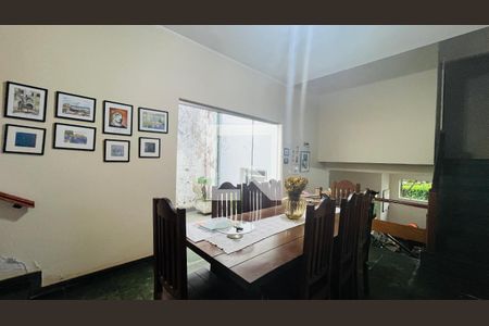 Casa à venda com 4 quartos, 263m² em Jardim Sao Carlos, Campinas