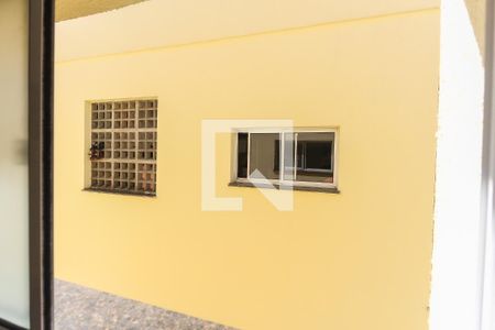 Vista Sala/Cozinha de apartamento à venda com 1 quarto, 33m² em Vila Campanela, São Paulo