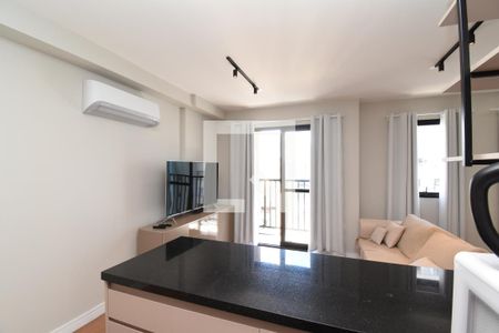 Studio de kitnet/studio para alugar com 1 quarto, 38m² em Centro, Curitiba
