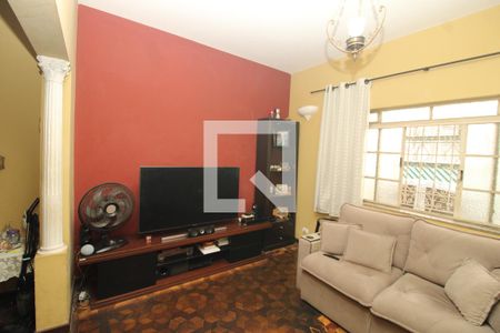 Sala de casa à venda com 4 quartos, 160m² em Cambuci, São Paulo