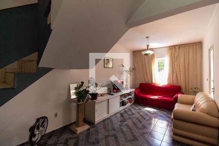 Casa à venda com 4 quartos, 198m² em Engenhoca, Niterói