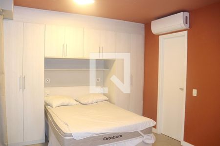 Sala - Dormitório de kitnet/studio à venda com 1 quarto, 50m² em Bela Vista, São Paulo