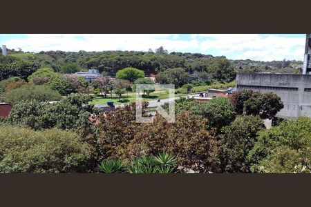 Vista do janela do quarto de casa à venda com 4 quartos, 237m² em Vila do Encontro, São Paulo