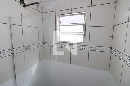 Banheiro de casa para alugar com 2 quartos, 60m² em Pestana, Osasco