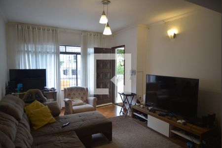 Sala de casa para alugar com 3 quartos, 190m² em Vila Valparaíso, Santo André