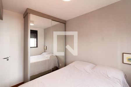 Quarto 1 de apartamento para alugar com 2 quartos, 40m² em Butantã, São Paulo