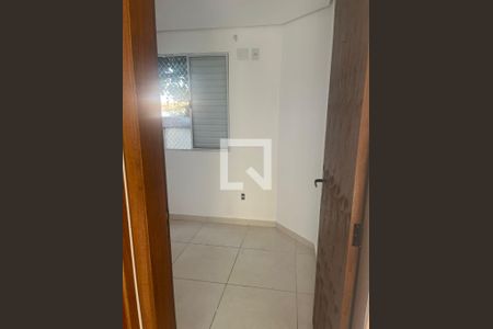 Quarto de apartamento à venda com 2 quartos, 35m² em Parque Boturussu, São Paulo