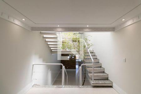 Sala de casa à venda com 3 quartos, 185m² em Vila Ré, São Paulo