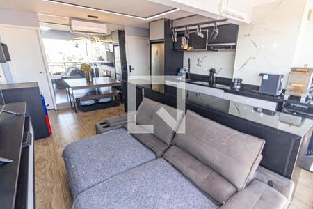 Sala/Varanda de apartamento para alugar com 2 quartos, 45m² em Vila Invernada, São Paulo