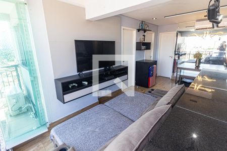 Sala/Varanda de apartamento para alugar com 2 quartos, 45m² em Vila Invernada, São Paulo