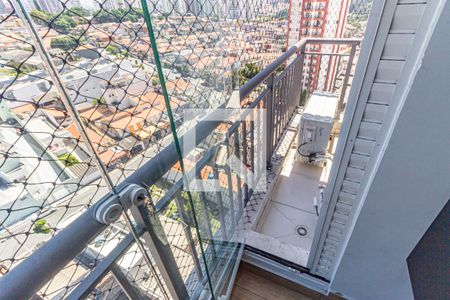 Sala/Varanda de apartamento para alugar com 2 quartos, 45m² em Vila Invernada, São Paulo