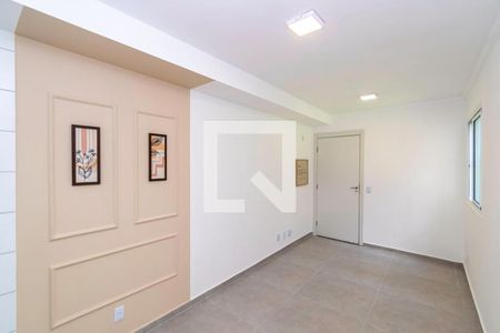 Sala de apartamento à venda com 2 quartos, 45m² em Bonsucesso, Rio de Janeiro