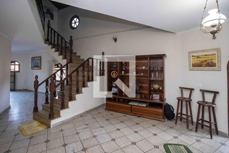 Sala de TV de casa à venda com 4 quartos, 300m² em Conceição, Diadema