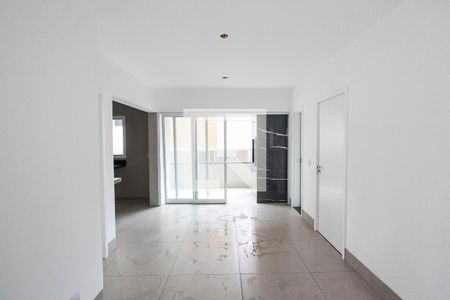Sala/Cozinha de apartamento para alugar com 3 quartos, 94m² em Saraiva, Uberlândia