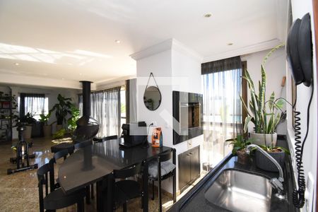 Sala  de apartamento para alugar com 3 quartos, 300m² em Ahú, Curitiba