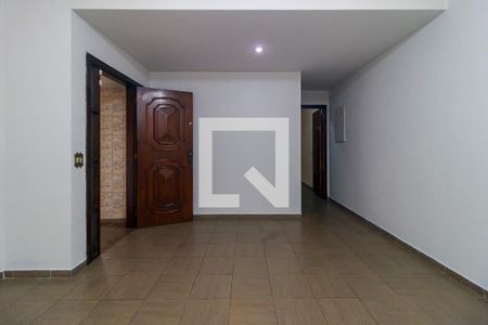 Sala de casa para alugar com 3 quartos, 207m² em Parque Maria Helena, São Paulo