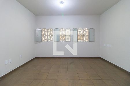Sala de casa para alugar com 3 quartos, 207m² em Parque Maria Helena, São Paulo