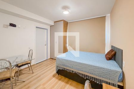 Studio - Persianas de kitnet/studio para alugar com 1 quarto, 31m² em Vila Dom Pedro I, São Paulo