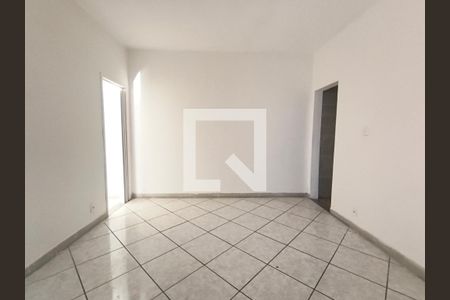 Sala de casa para alugar com 1 quarto, 80m² em Curicica, Rio de Janeiro