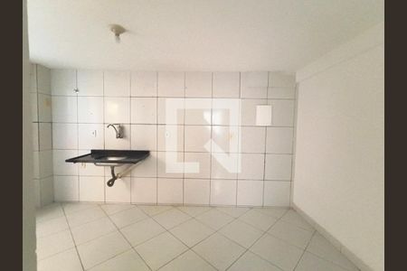 Sala/cozinha de casa para alugar com 1 quarto, 40m² em Curicica, Rio de Janeiro