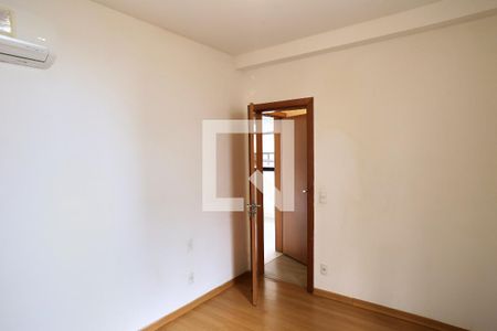 Suíte de apartamento à venda com 2 quartos, 110m² em Sion, Belo Horizonte
