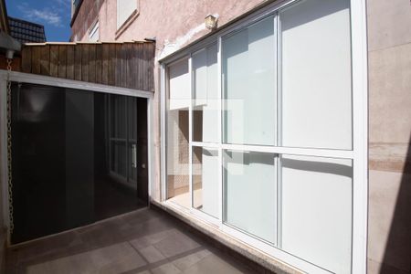 Varanda da Sala de casa de condomínio para alugar com 3 quartos, 250m² em Parque Renato Maia, Guarulhos