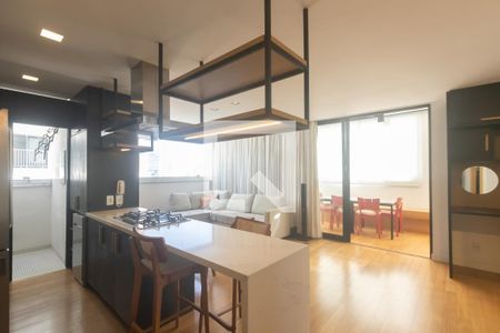 Cozinha e Área de Serviço de apartamento para alugar com 1 quarto, 94m² em Vila Olímpia, São Paulo
