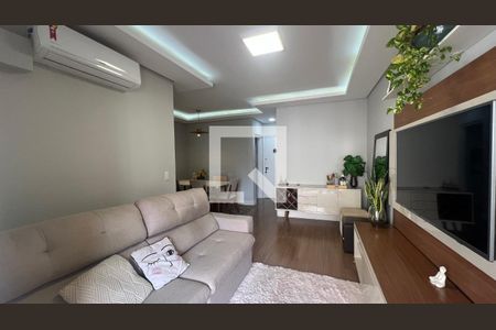 Sala de apartamento para alugar com 2 quartos, 74m² em Cambuí, Campinas