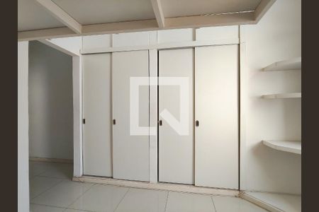 Quarto de apartamento à venda com 1 quarto, 24m² em Grajaú, Rio de Janeiro