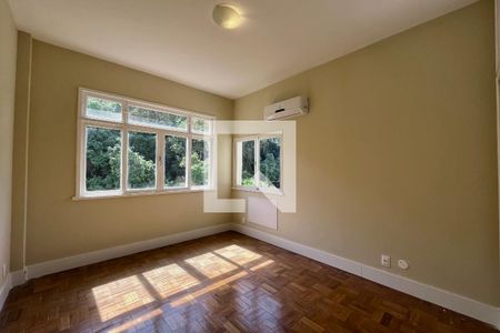 Quarto 1 de apartamento para alugar com 2 quartos, 137m² em Leme, Rio de Janeiro