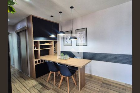 Sala  de apartamento à venda com 2 quartos, 92m² em Recreio dos Bandeirantes, Rio de Janeiro