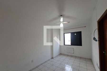 Suite  de apartamento para alugar com 3 quartos, 103m² em Vila Tupi, Praia Grande