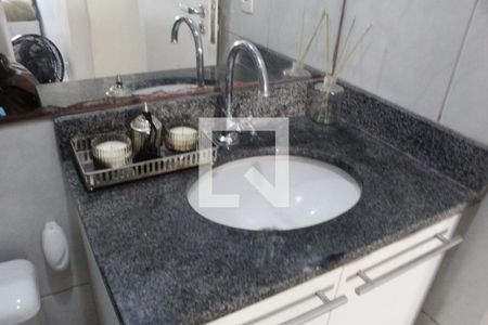 Banheiro da Suíte de apartamento à venda com 2 quartos, 60m² em Taquara, Rio de Janeiro