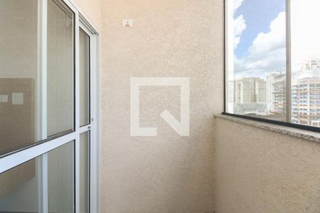 Varanda e Área de Serviço  de apartamento para alugar com 2 quartos, 45m² em Vila Gomes Cardim, São Paulo