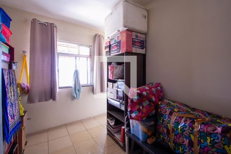 Quarto 2 de casa para alugar com 3 quartos, 66m² em Pião, São Gonçalo