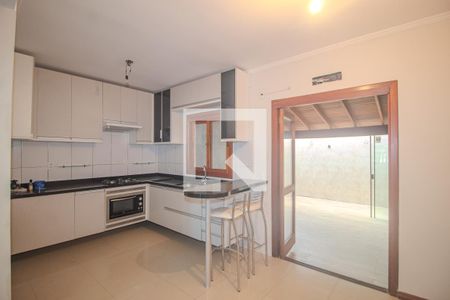 Cozinha de casa para alugar com 3 quartos, 140m² em Aberta dos Morros, Porto Alegre
