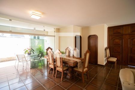 SALA de casa à venda com 4 quartos, 500m² em Jardim Sao Bento, São Paulo