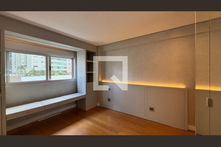 Apartamento à venda com 4 quartos, 259m² em Vila da Serra, Nova Lima