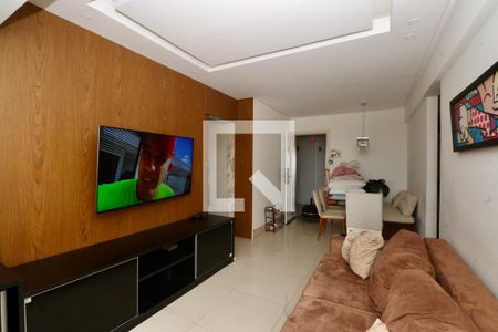 Sala de apartamento para alugar com 2 quartos, 67m² em Paralela, Salvador