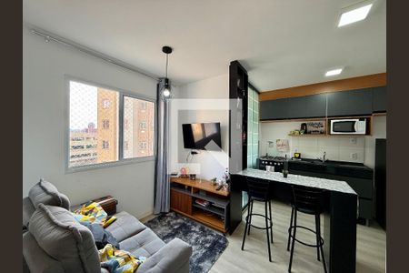 Sala de apartamento para alugar com 2 quartos, 35m² em Vila Baby, São Paulo