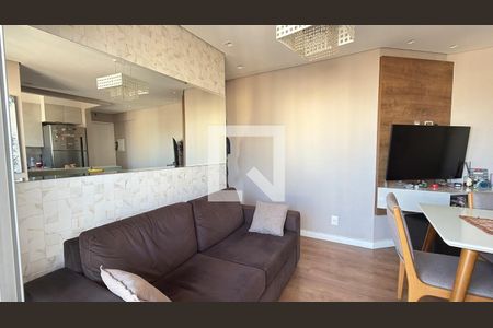 Sala de apartamento à venda com 2 quartos, 51m² em Vila Bertioga, São Paulo