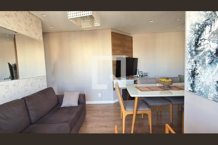 Sala de apartamento à venda com 2 quartos, 51m² em Vila Bertioga, São Paulo