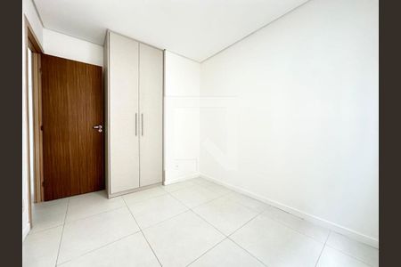 Quarto de apartamento à venda com 2 quartos, 64m² em Santo Agostinho, Belo Horizonte